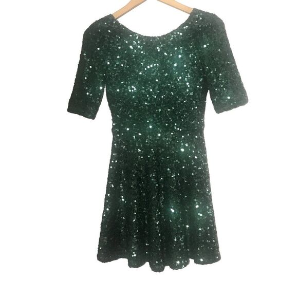 FRENCH CONNECTION Sequin Skater Party Dress In Green Size 0 - Picture 2 of 8